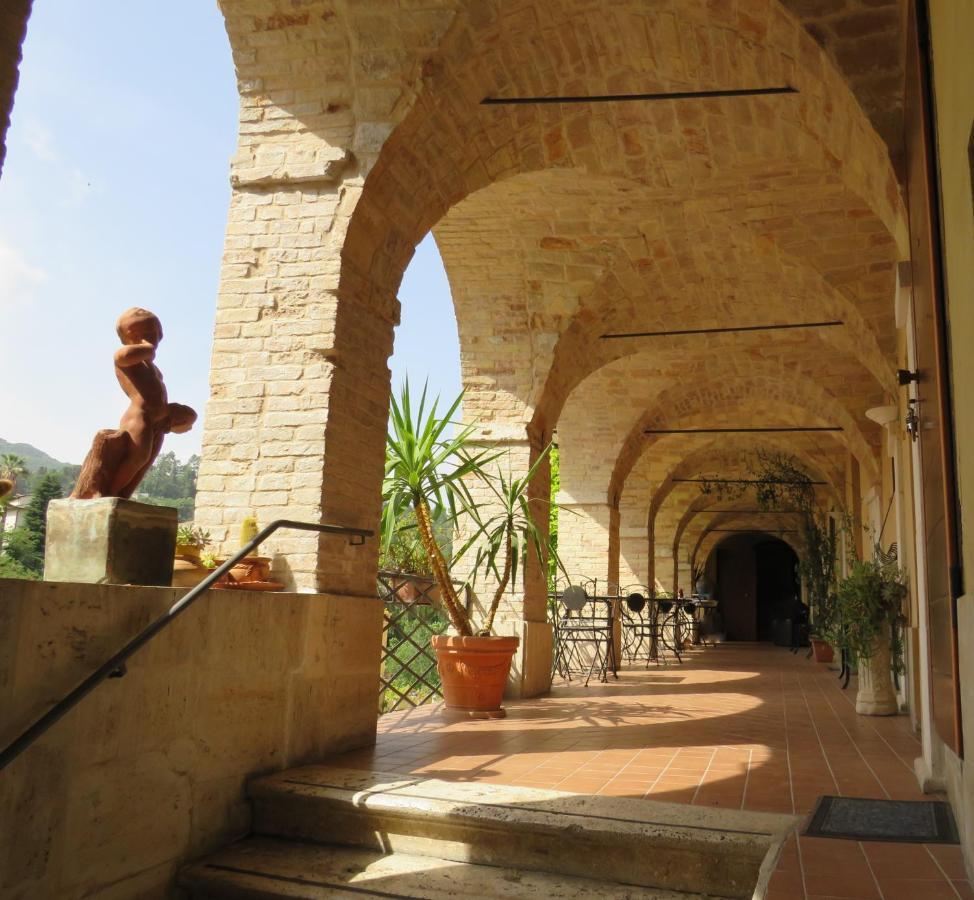 مبيت وإفطار أسكولي بيتشينو Antico Borgo Piceno المظهر الخارجي الصورة