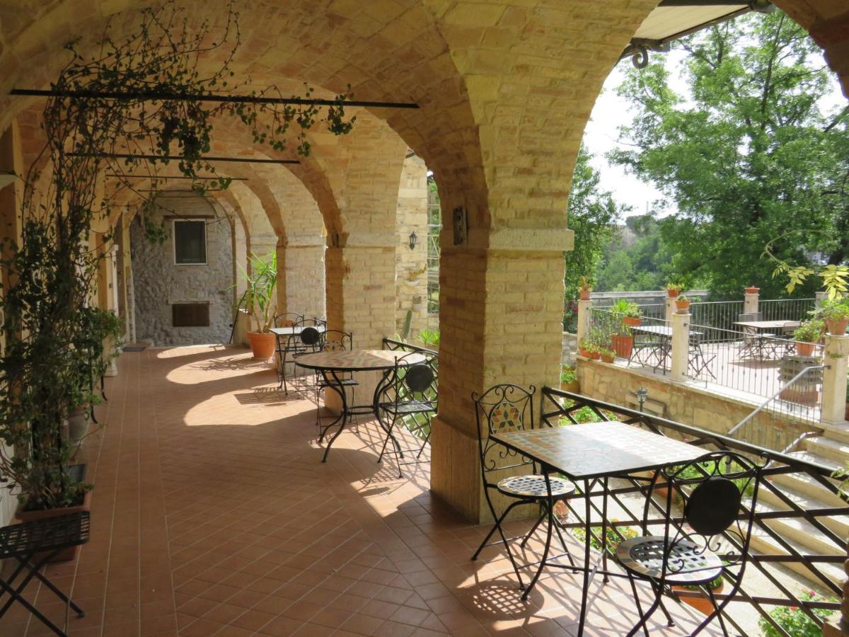 مبيت وإفطار أسكولي بيتشينو Antico Borgo Piceno المظهر الخارجي الصورة