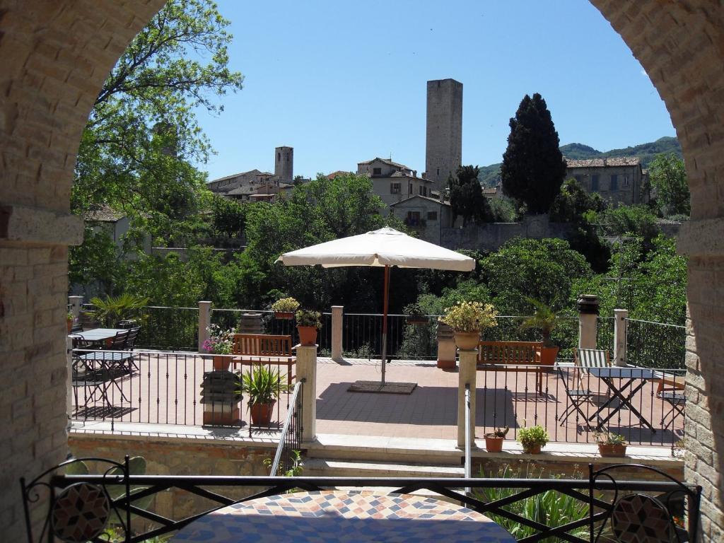 مبيت وإفطار أسكولي بيتشينو Antico Borgo Piceno المظهر الخارجي الصورة