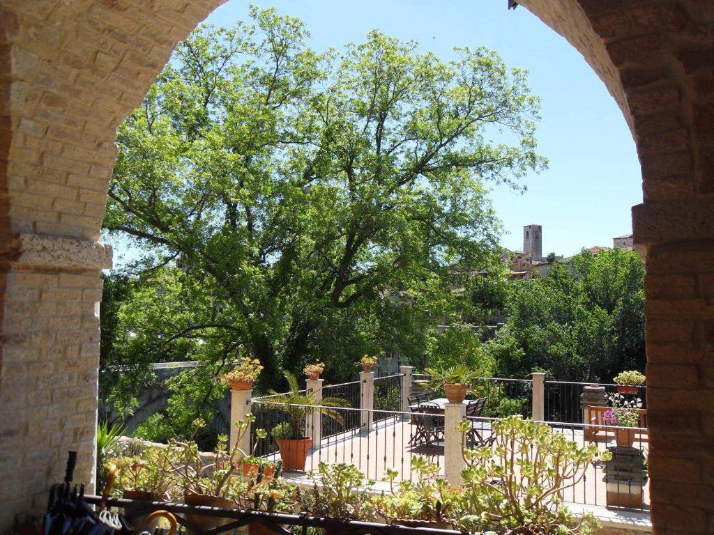 مبيت وإفطار أسكولي بيتشينو Antico Borgo Piceno المظهر الخارجي الصورة